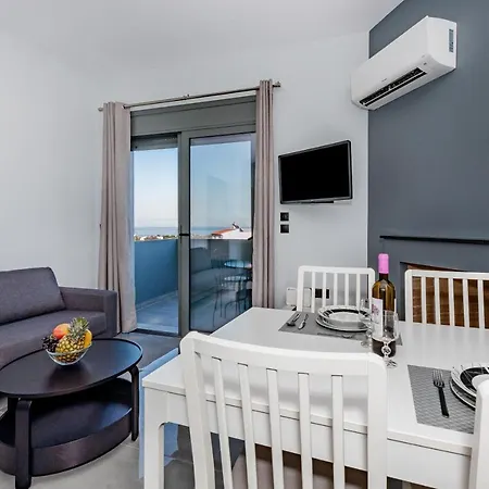 Daire Eramel Cozy With Sea View *