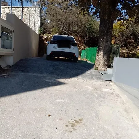 Eramel Cozy With Sea View Sgourou