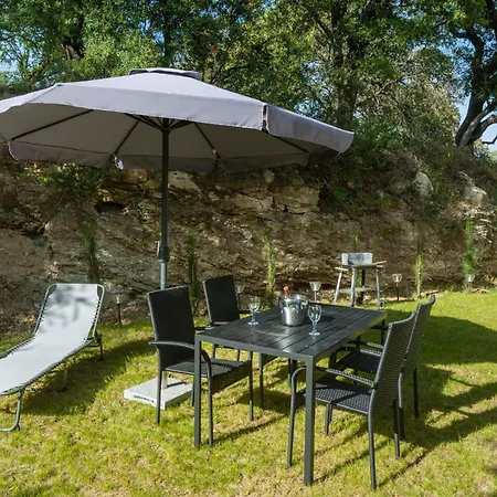 Apartamento Eramel Cozy With Sea View Sgourou